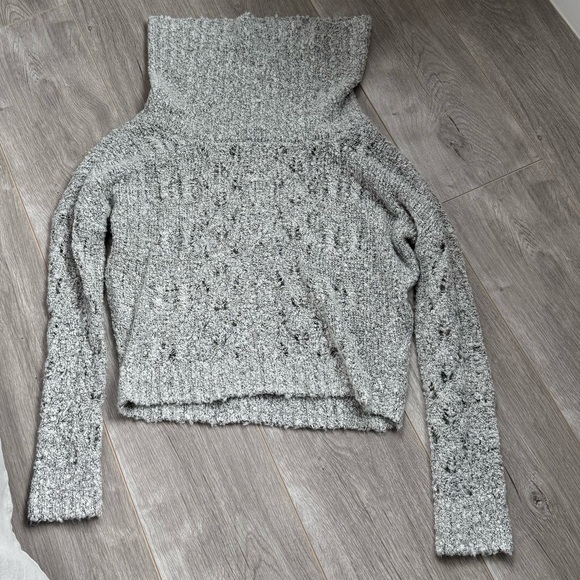 Medium Sanctuary Sweater - Picture 2 of 7